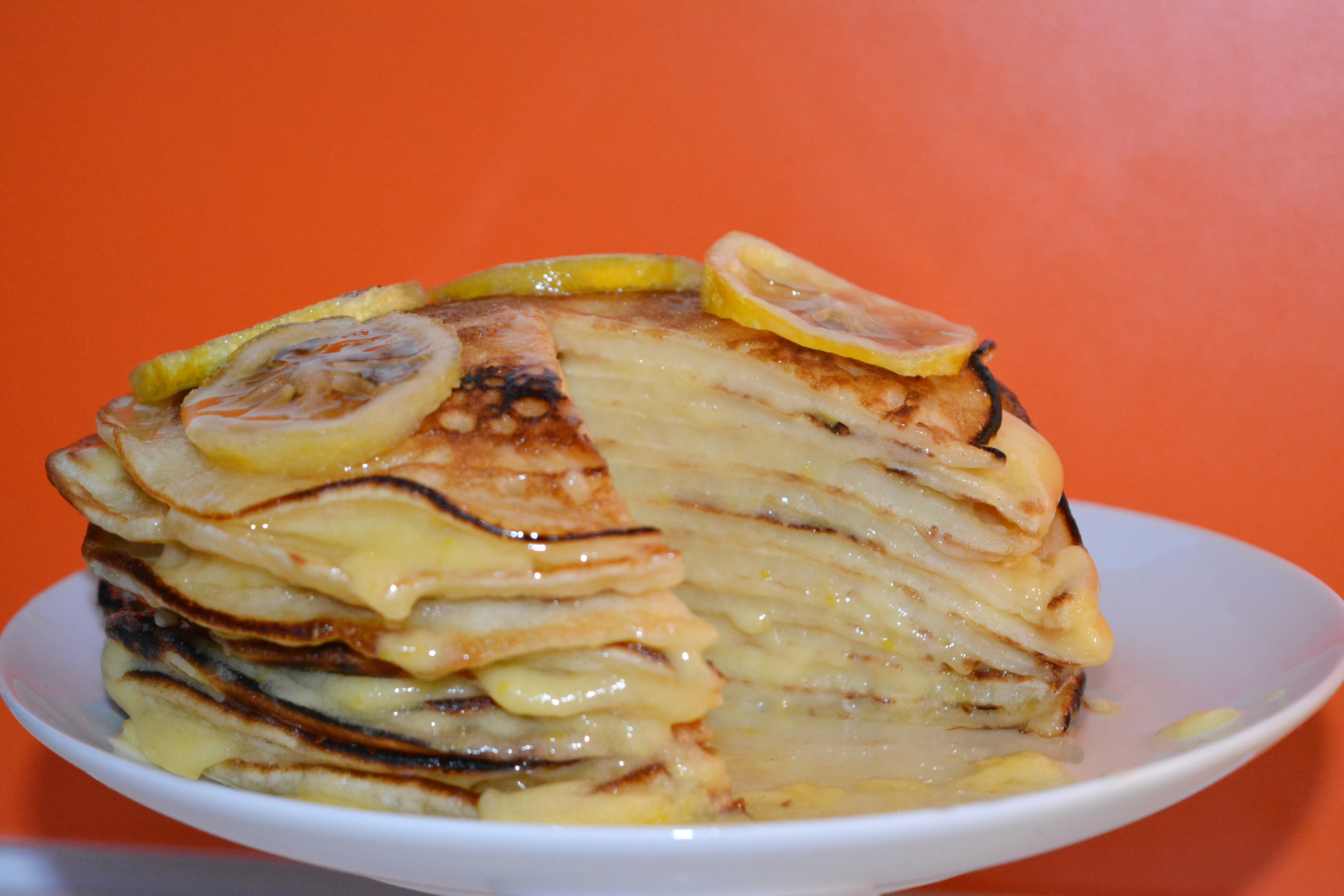 Pancakes cu crema de lamaie