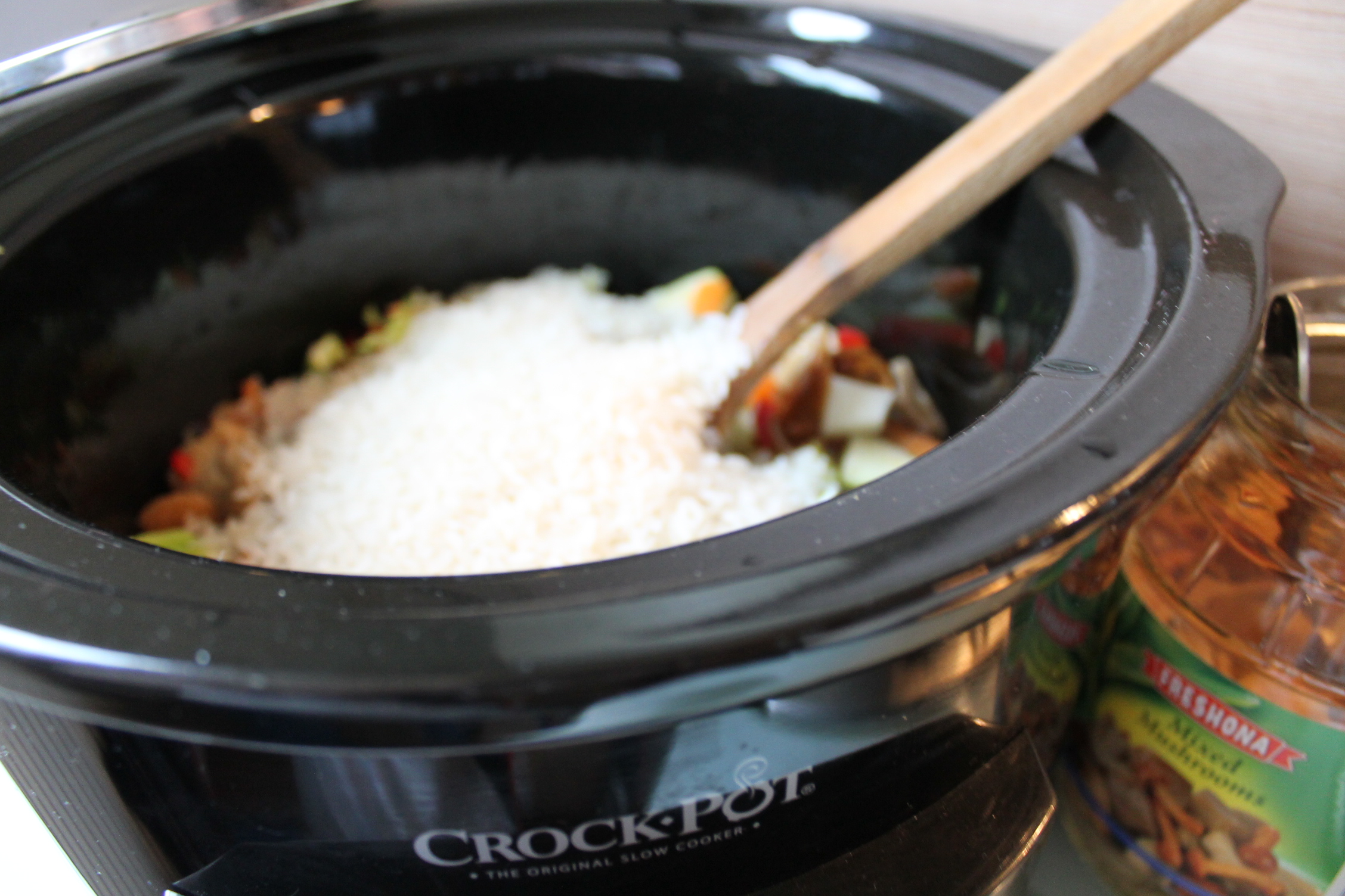 Orez cu legume la slow cooker Crock-Pot 4,7 L