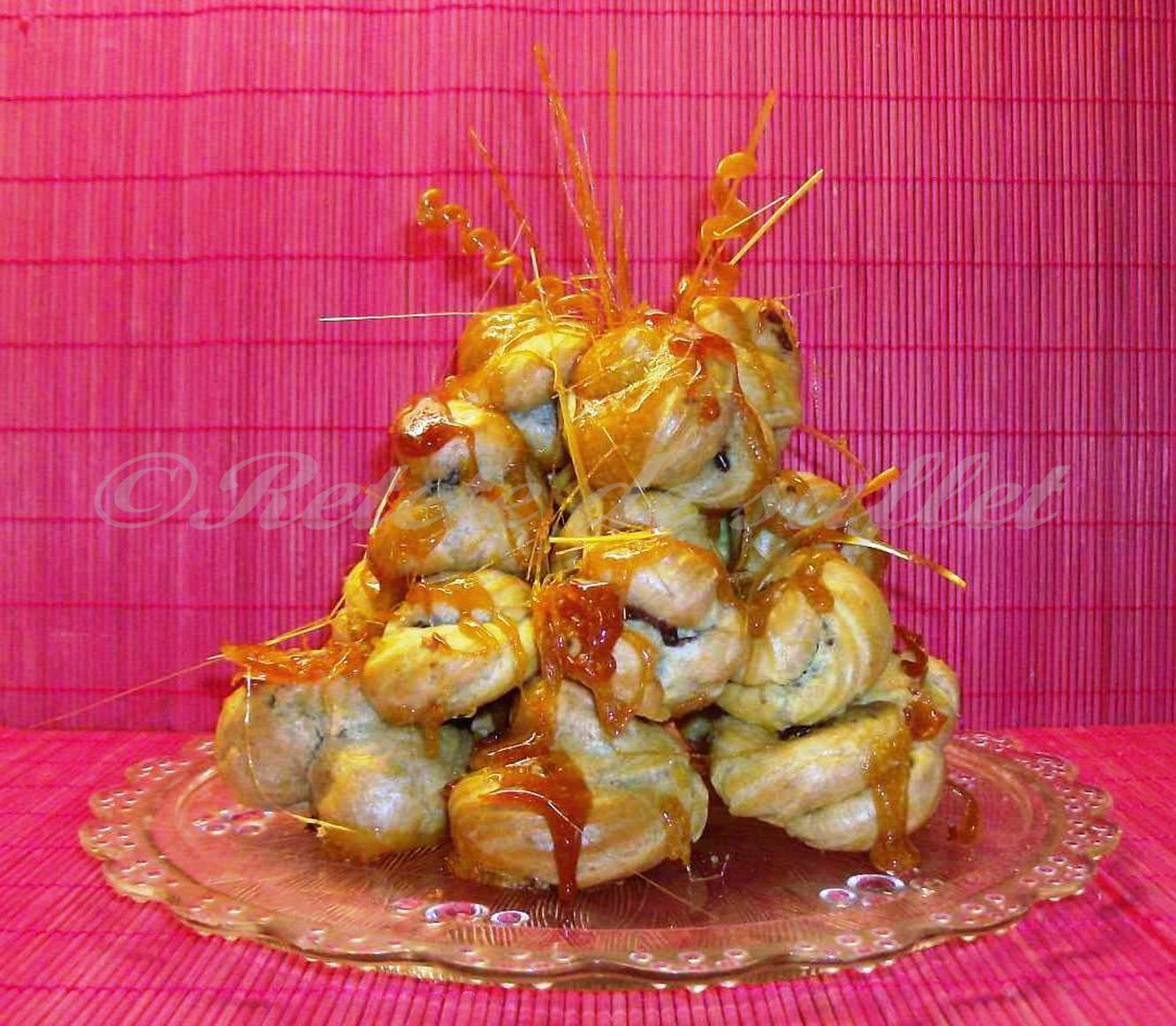 Piece Montee (Croquembouche)