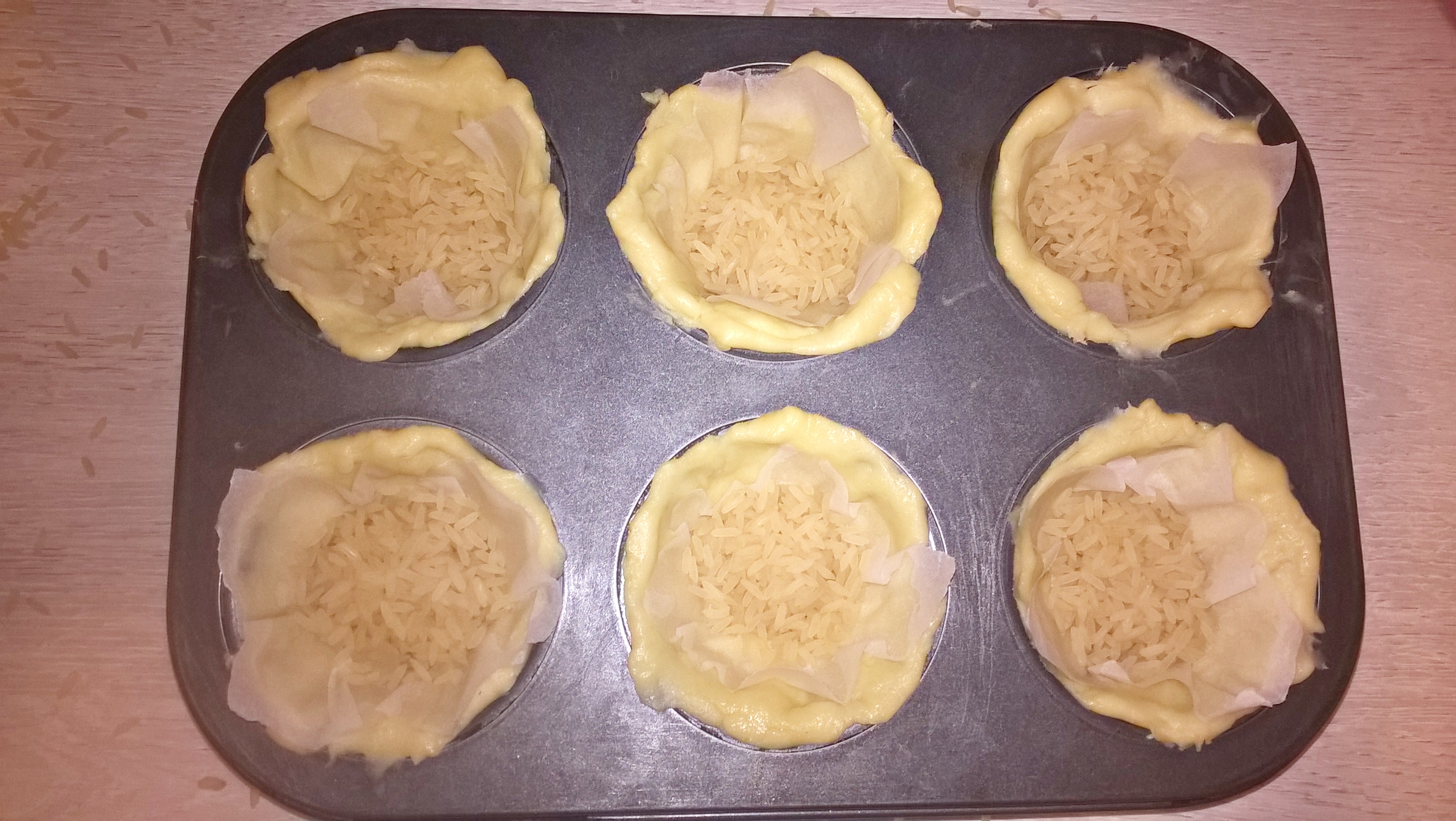 Mini tarte cu ananas