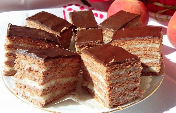 Prajitura cu foi de cacao si crema de cocos