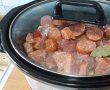 Gulas de porc la slow cooker Crock-Pot-4