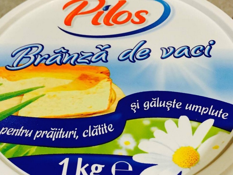 Prajitura cu branza dulce si stafide