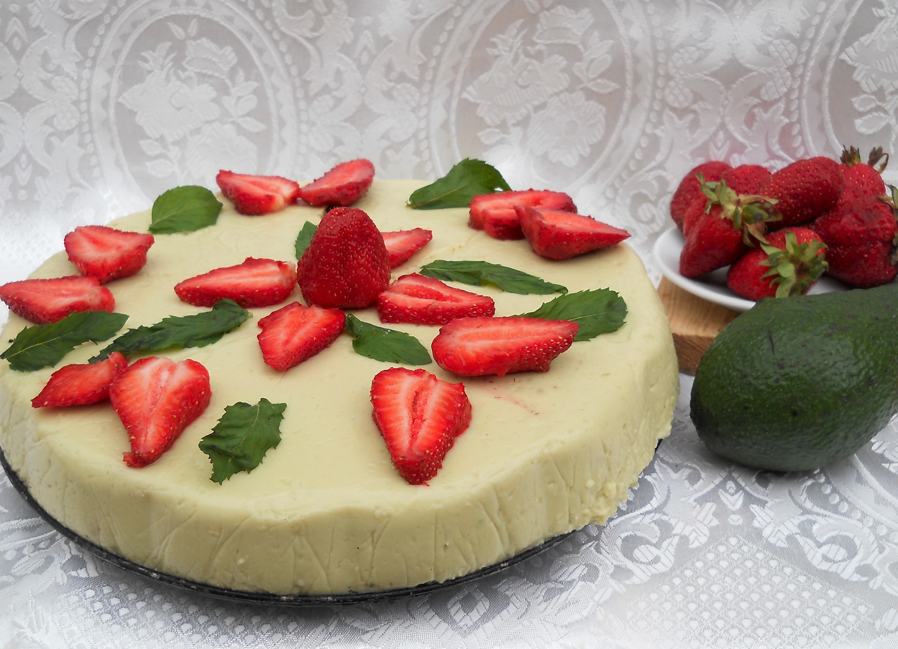 Cheesecake cu avocado