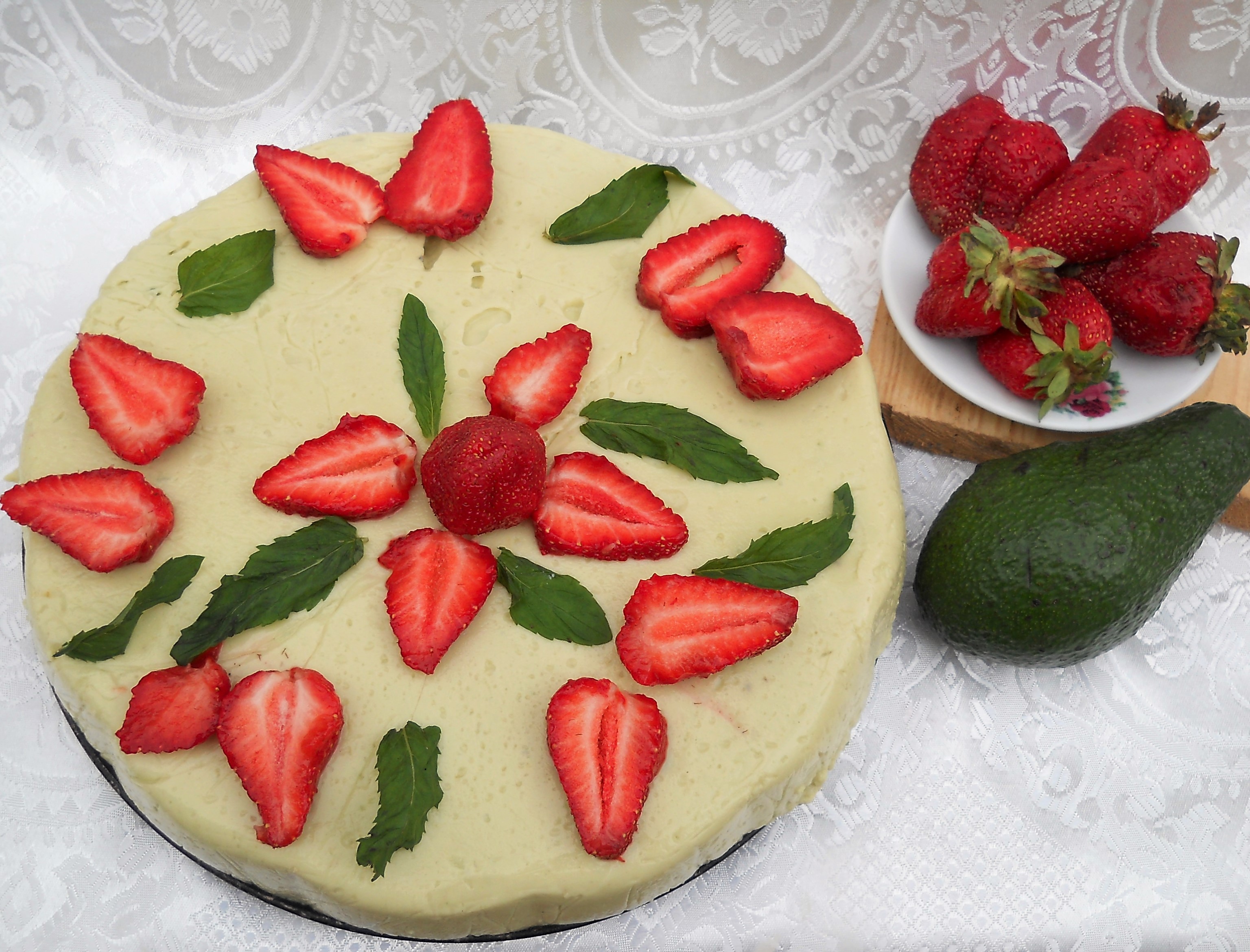 Cheesecake cu avocado