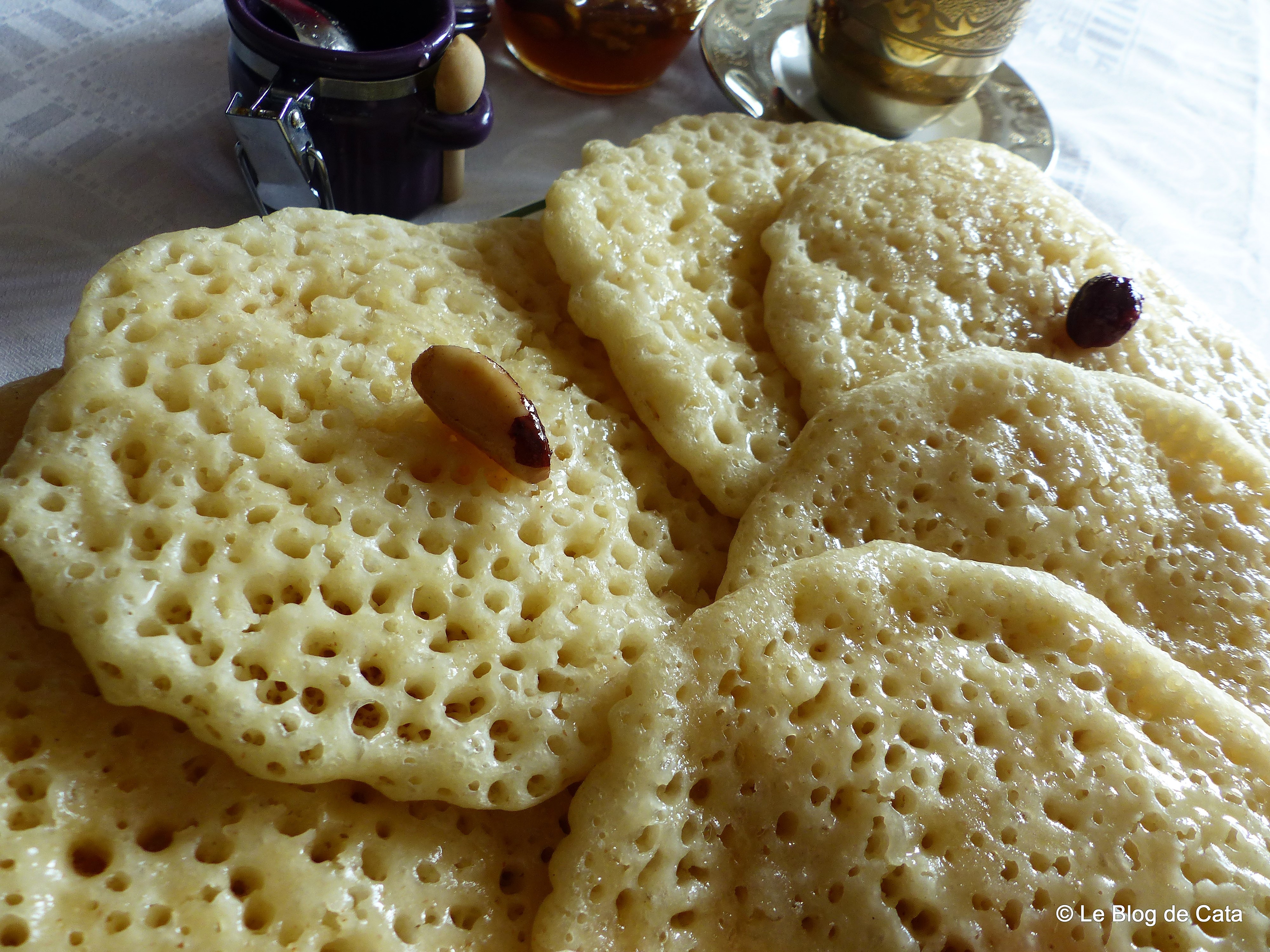 Desert clatite cu o mie de gauri/ Baghrir