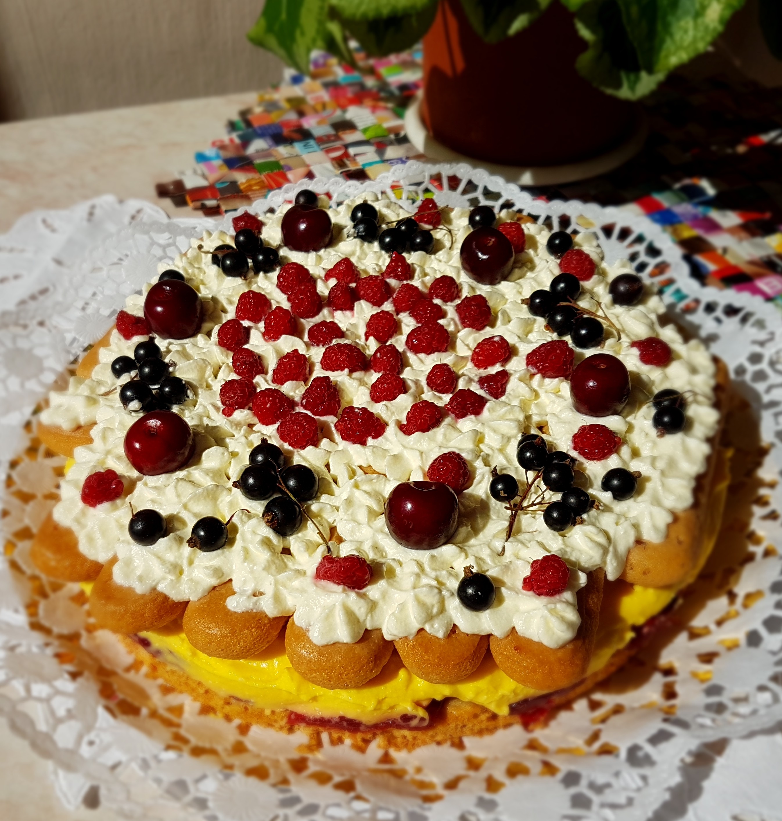 Desert tort cu fructe de sezon