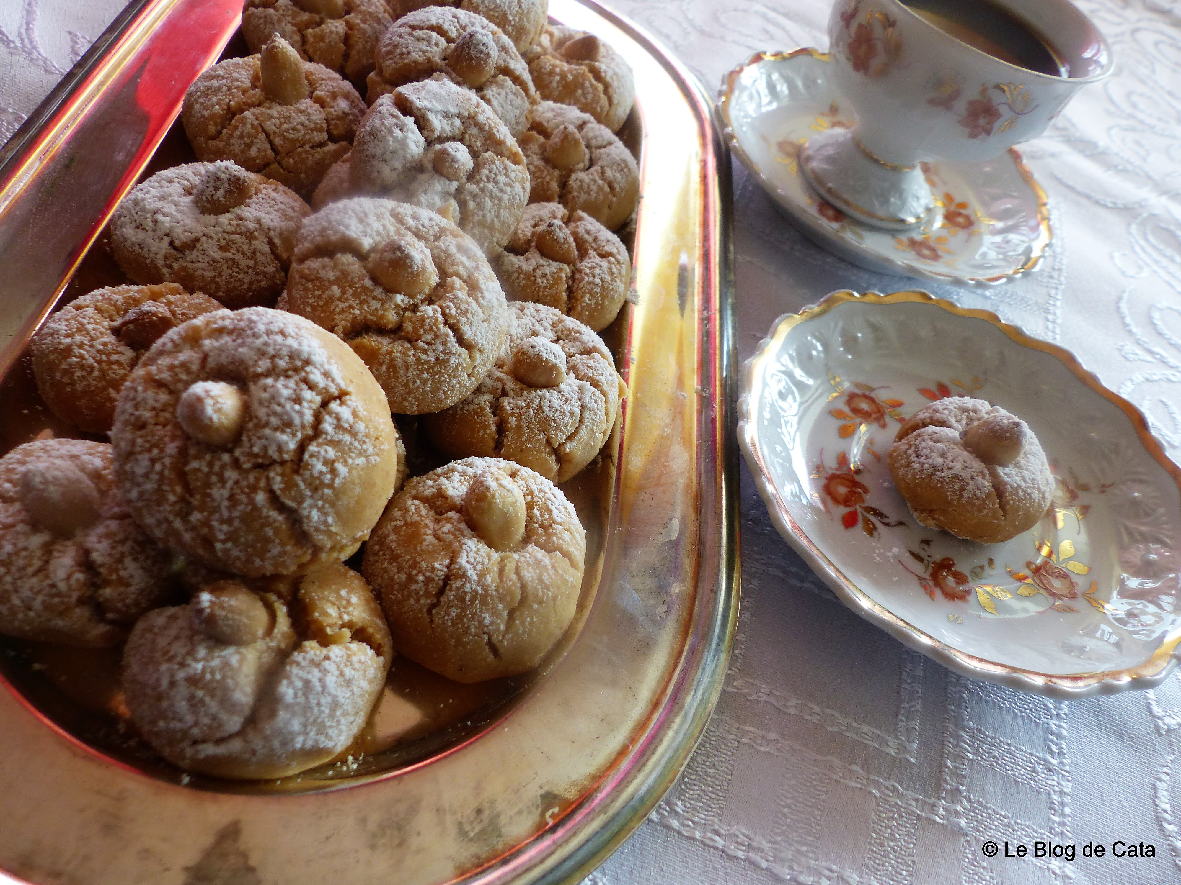 Desert biscuiti cu unt de arahide / Ghriba Lbahla