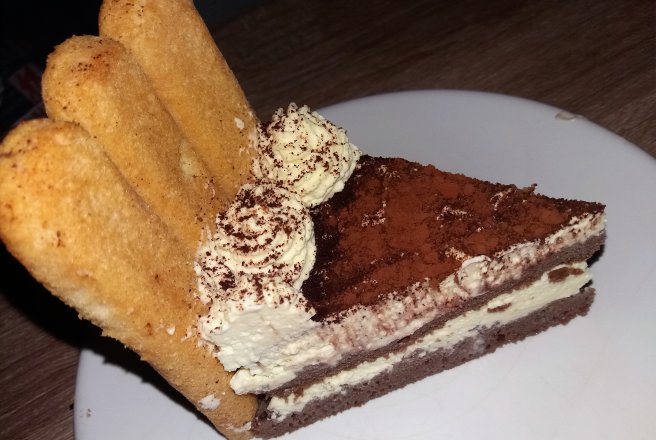 Desert tort tiramisu reteta nr. 300