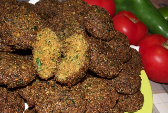 Reteta de falafel - renumitele si laudatele chiftele de naut