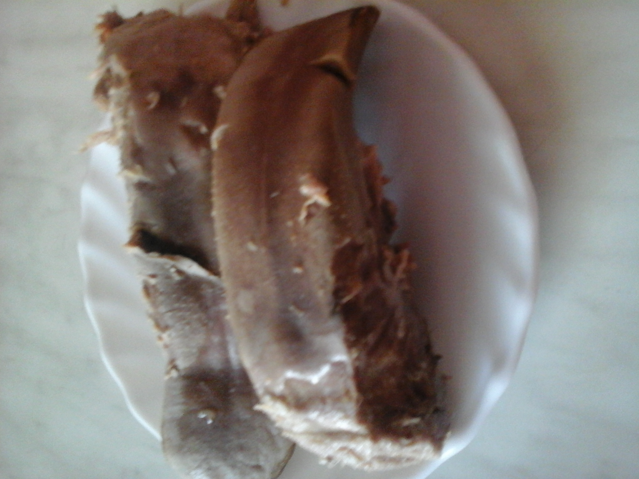 Limba de porc cu sos de ceapa si galuste de faina