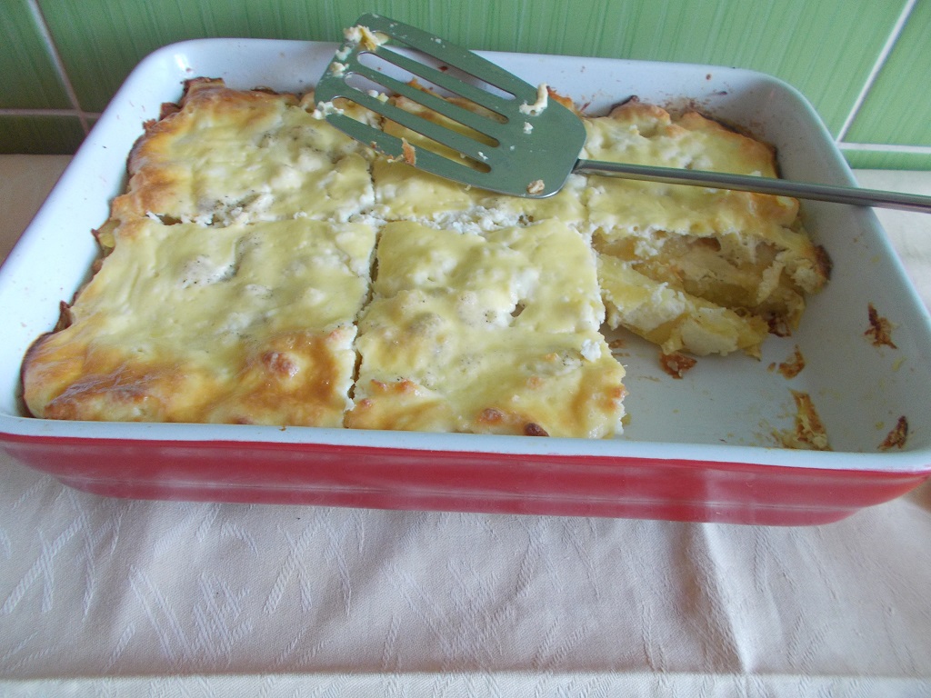 Budinca de cartofi si branza de burduf