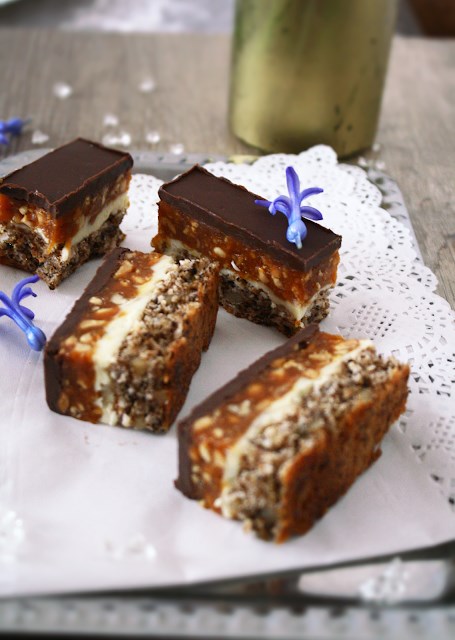 Desert prajitura Snickers