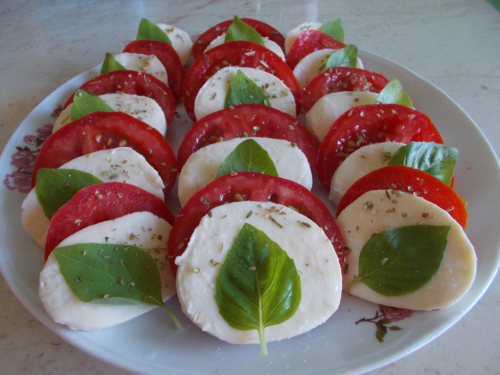 Salata Caprese