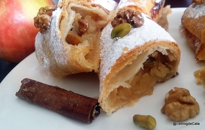 Desert strudel cu mere, nuci si fistic