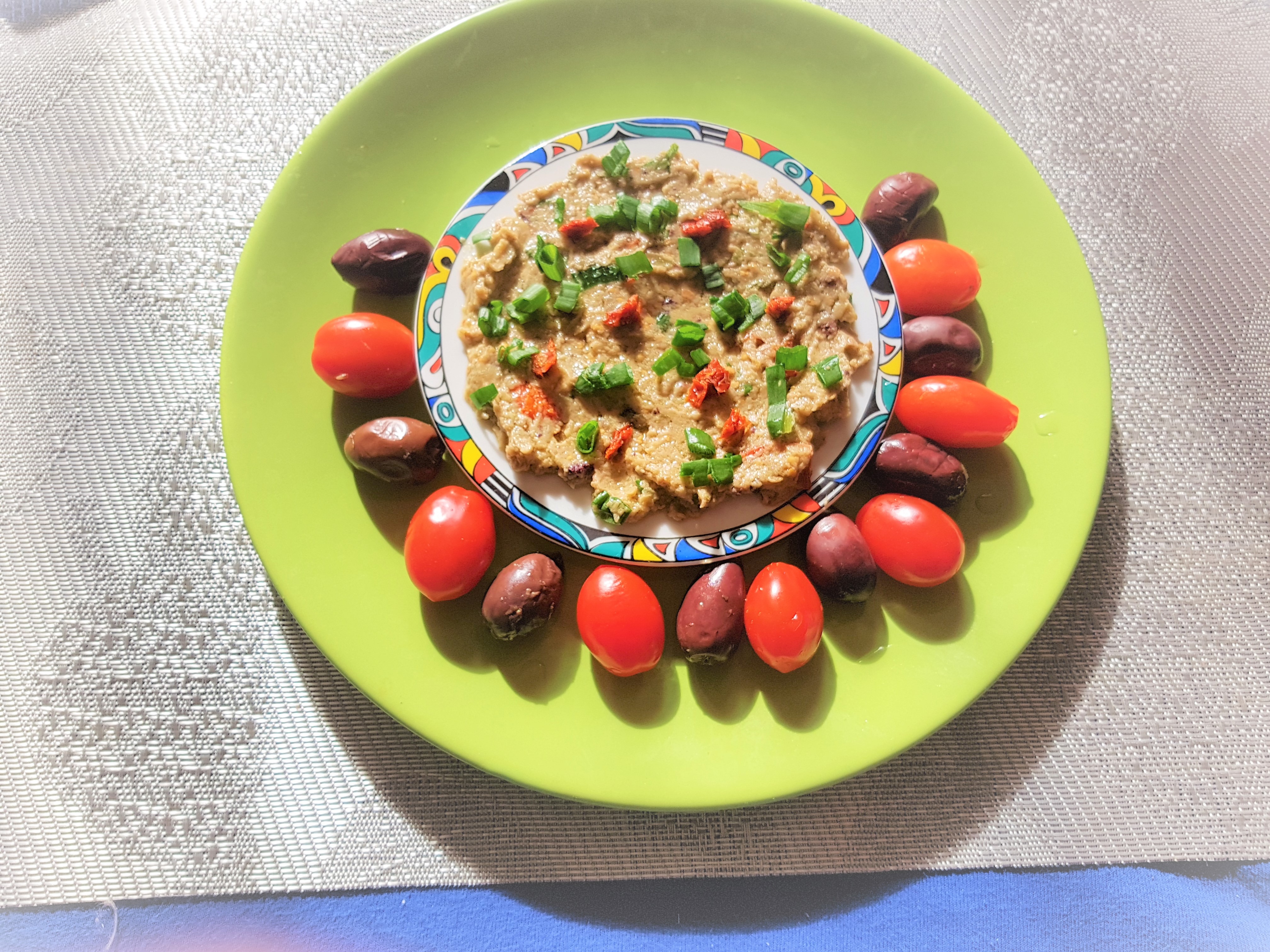 Salata mediteraneeana de vinete