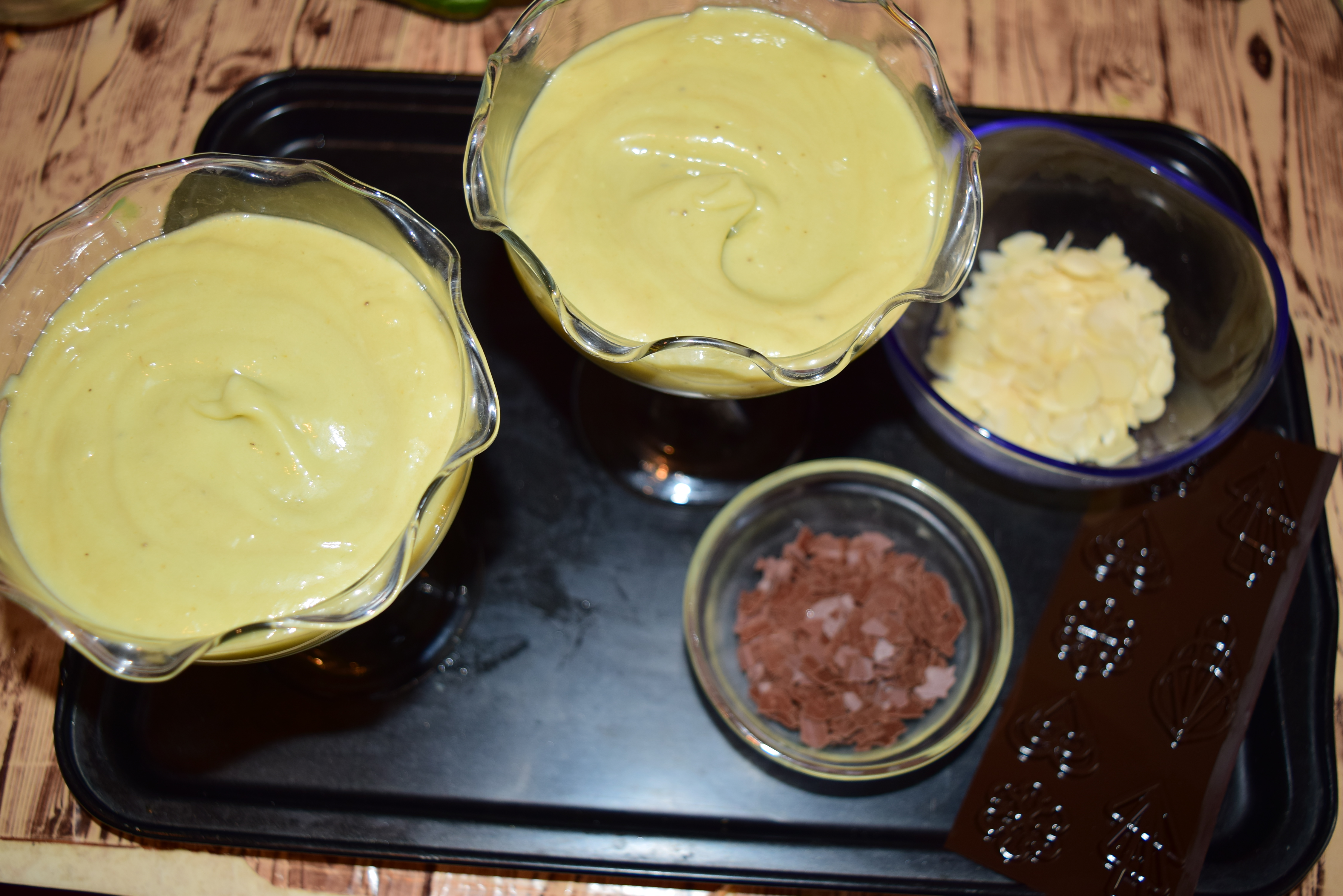 Crema de avocado cu banane