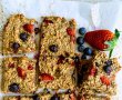 Batoane de ovaz cu capsuni si afine/Strawberry, blueberry oatmeal vegan bars-6