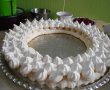 Desert coronita Pavlova, cu frisca si fructe - Reteta nr. 700-9