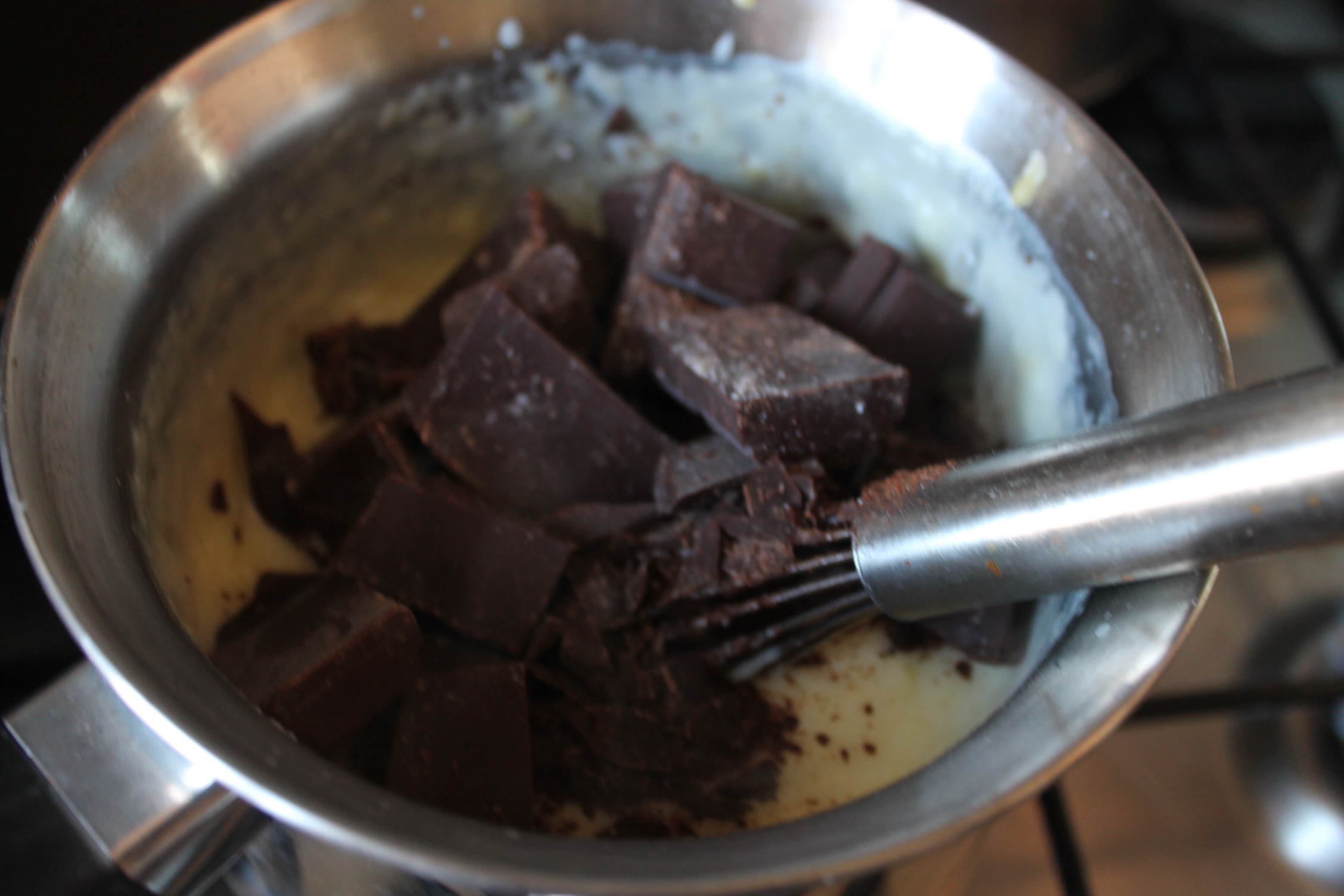 Desert tort de zapada, cu nuca si crema de cafea