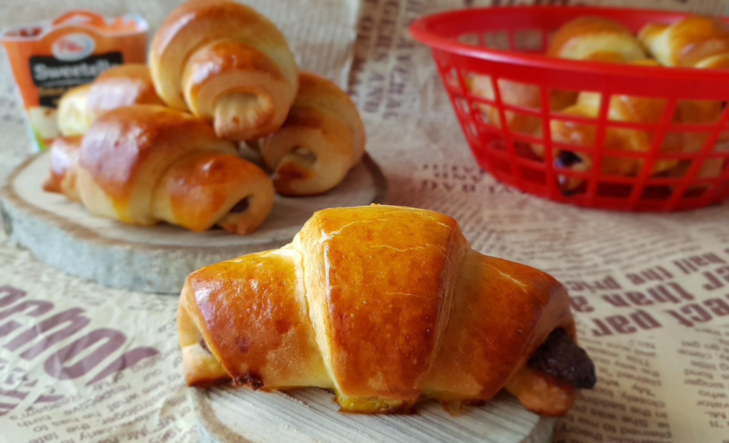 Desert croissante umplute