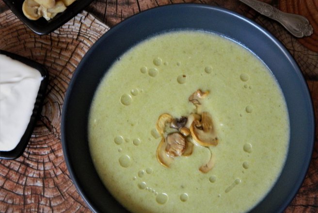 Supa crema de fasole verde