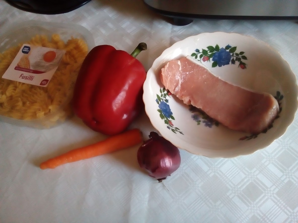 Fusilli cu vitel