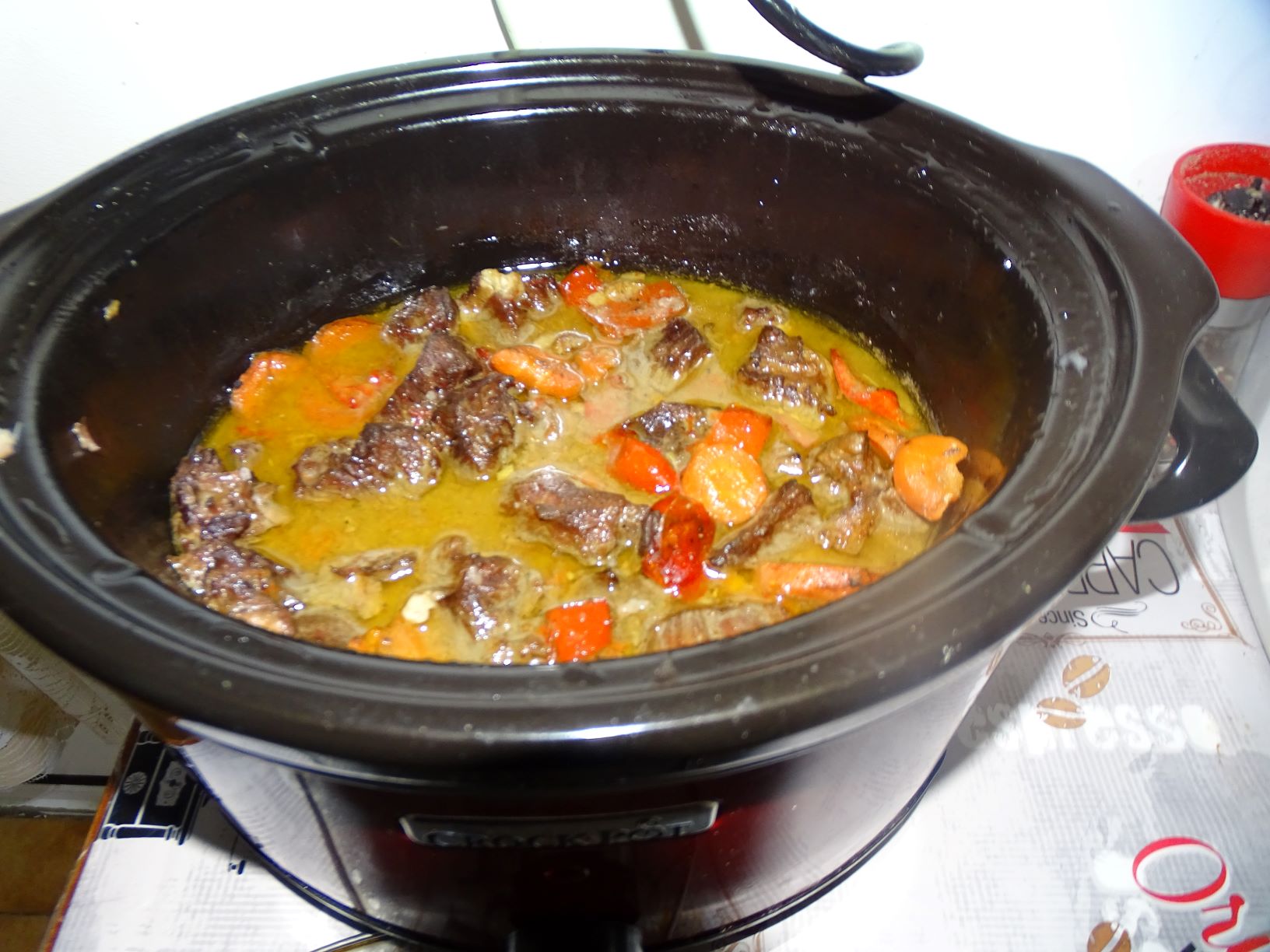 Carne de vita la slow cooker Crock Pot