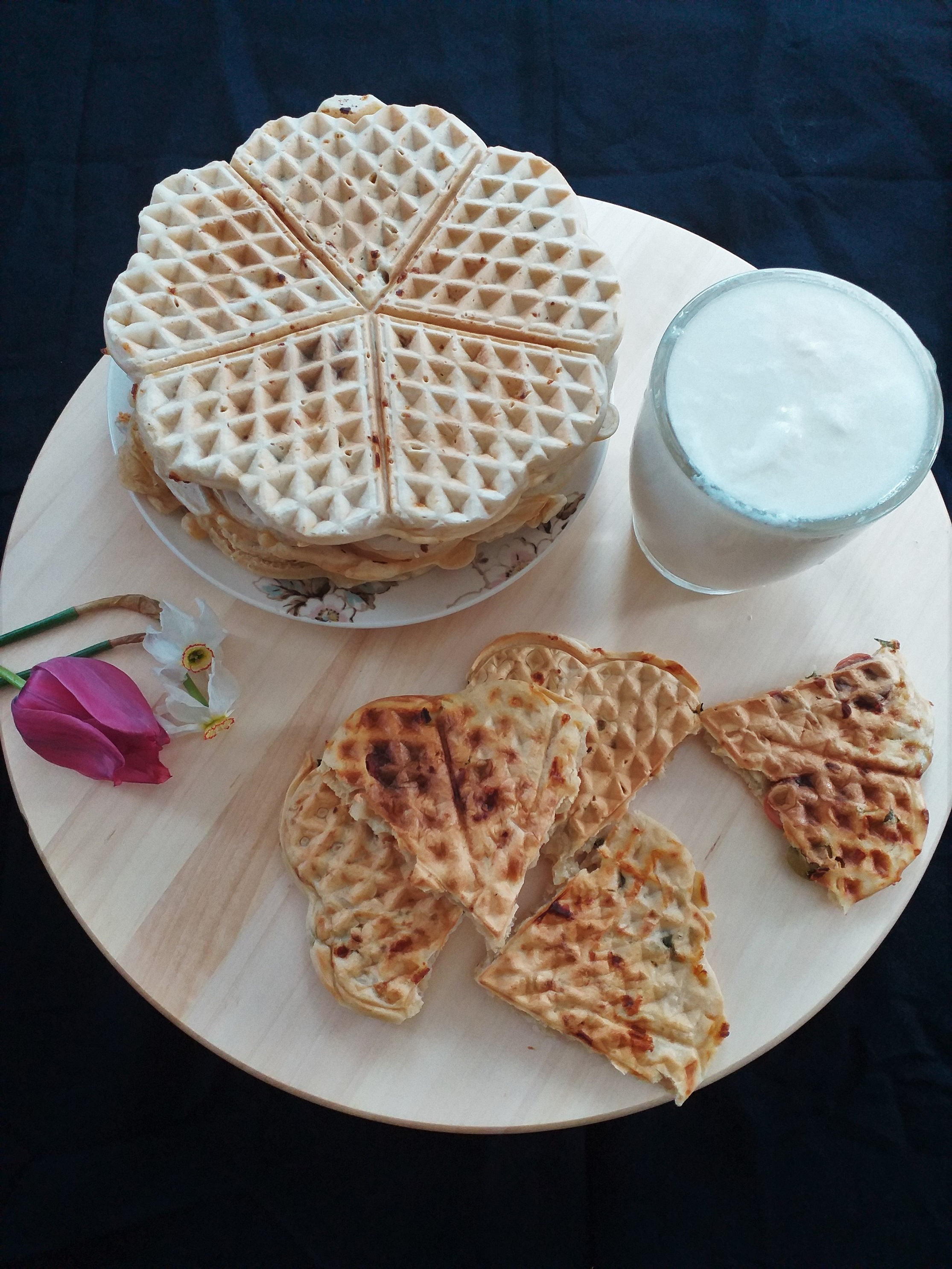 Waffe aperitiv cu masline