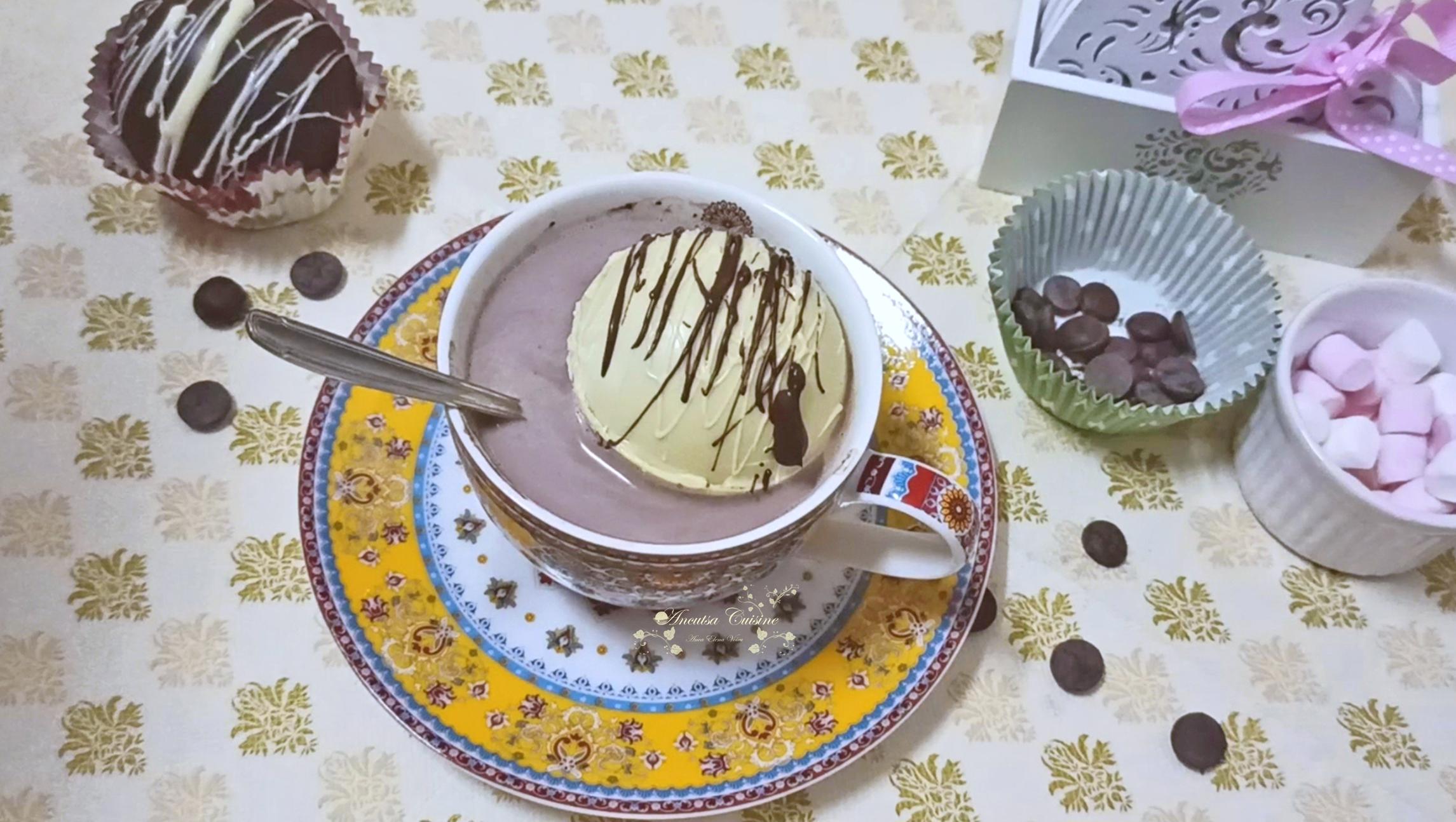 Desert sfere de ciocolata, umplute, pentru cacao calda