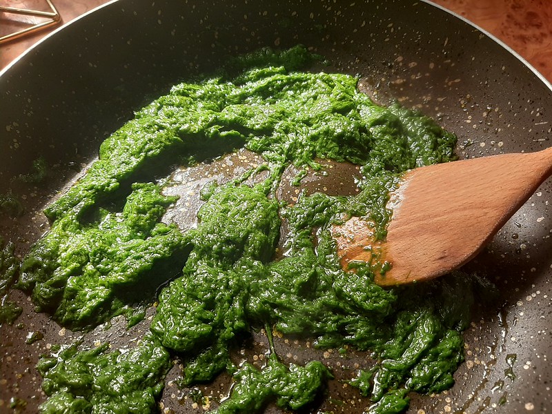 Paste cu pesto de leurda si spanac