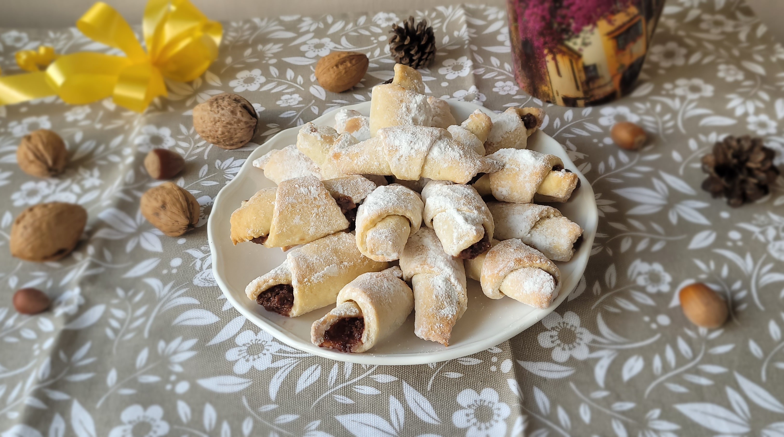 Desert cornulete cu untura si iaurt