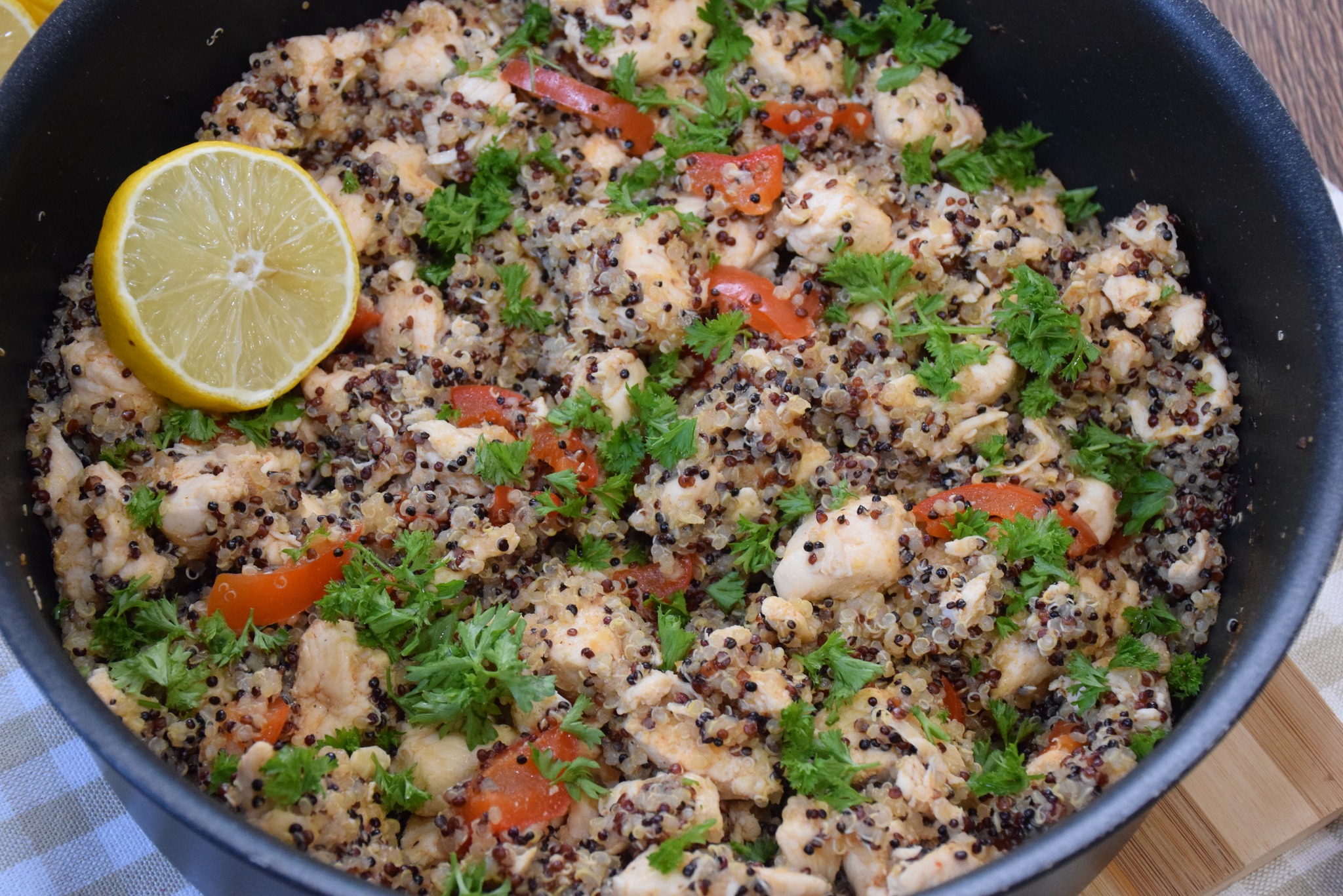 Piept de pui cu quinoa