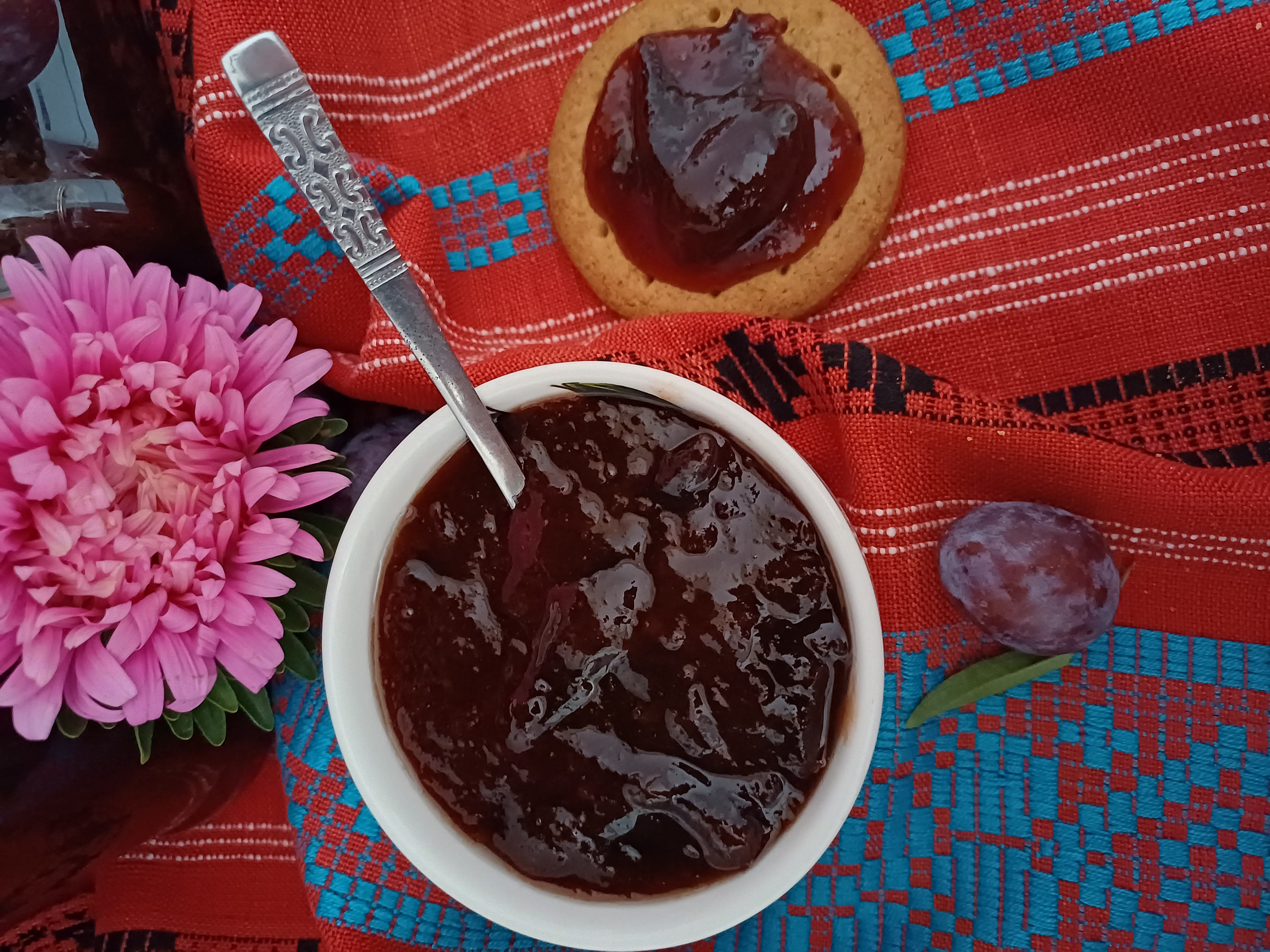 Reteta de dulceata de prune cu scortisoara