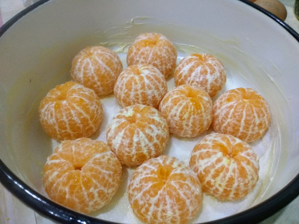 Prăjitura răsturnată cu clementine - Desert aromat si fraged