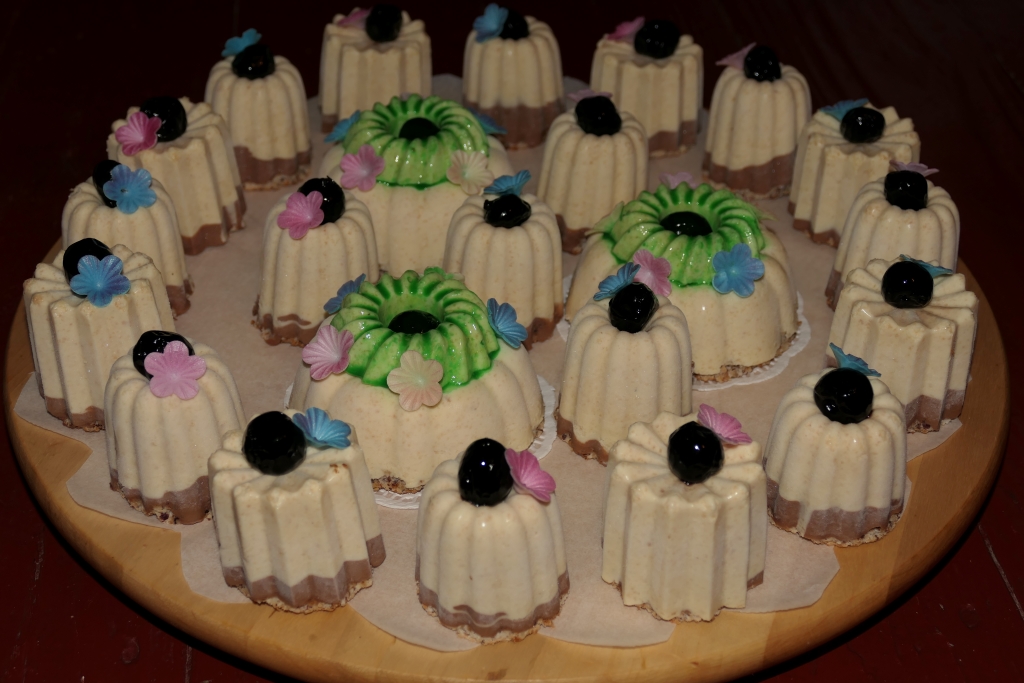Delicii de Primavara cu aroma de Toamna - Un desert delicios si rafinat