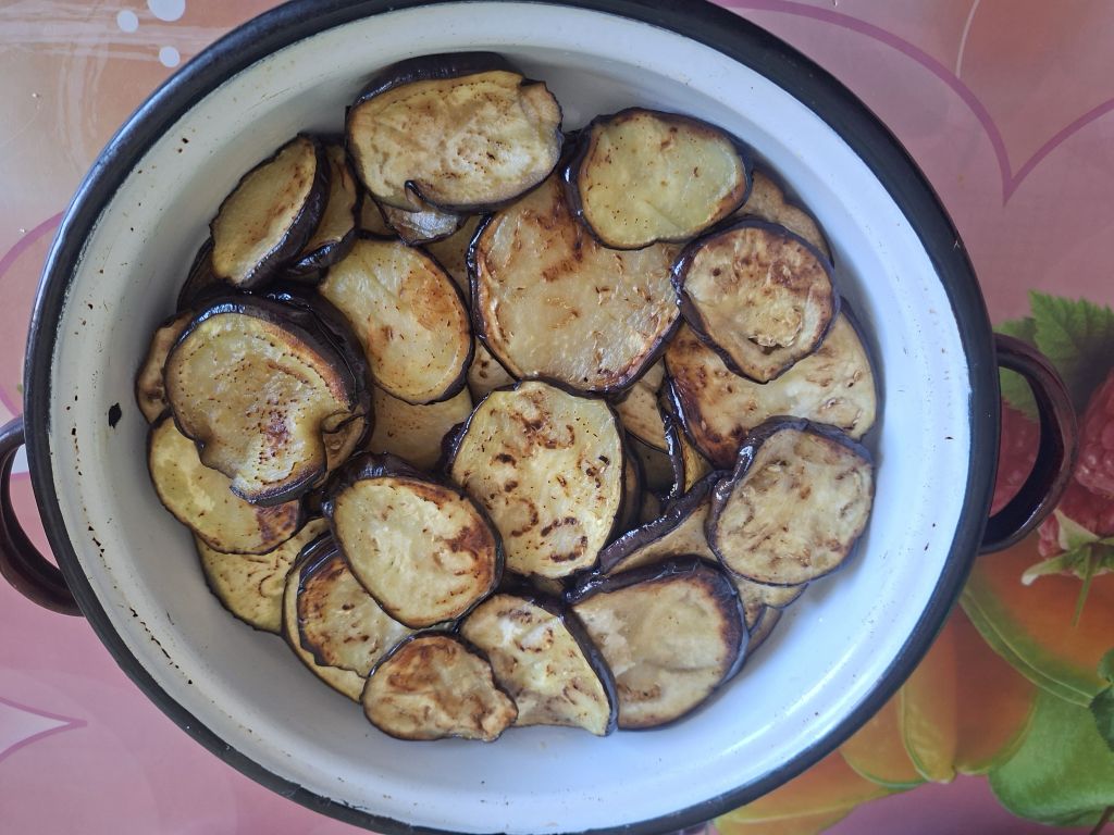 Melanzane alla parmigiana – Reteta simpla, rapida si plina de savoare 