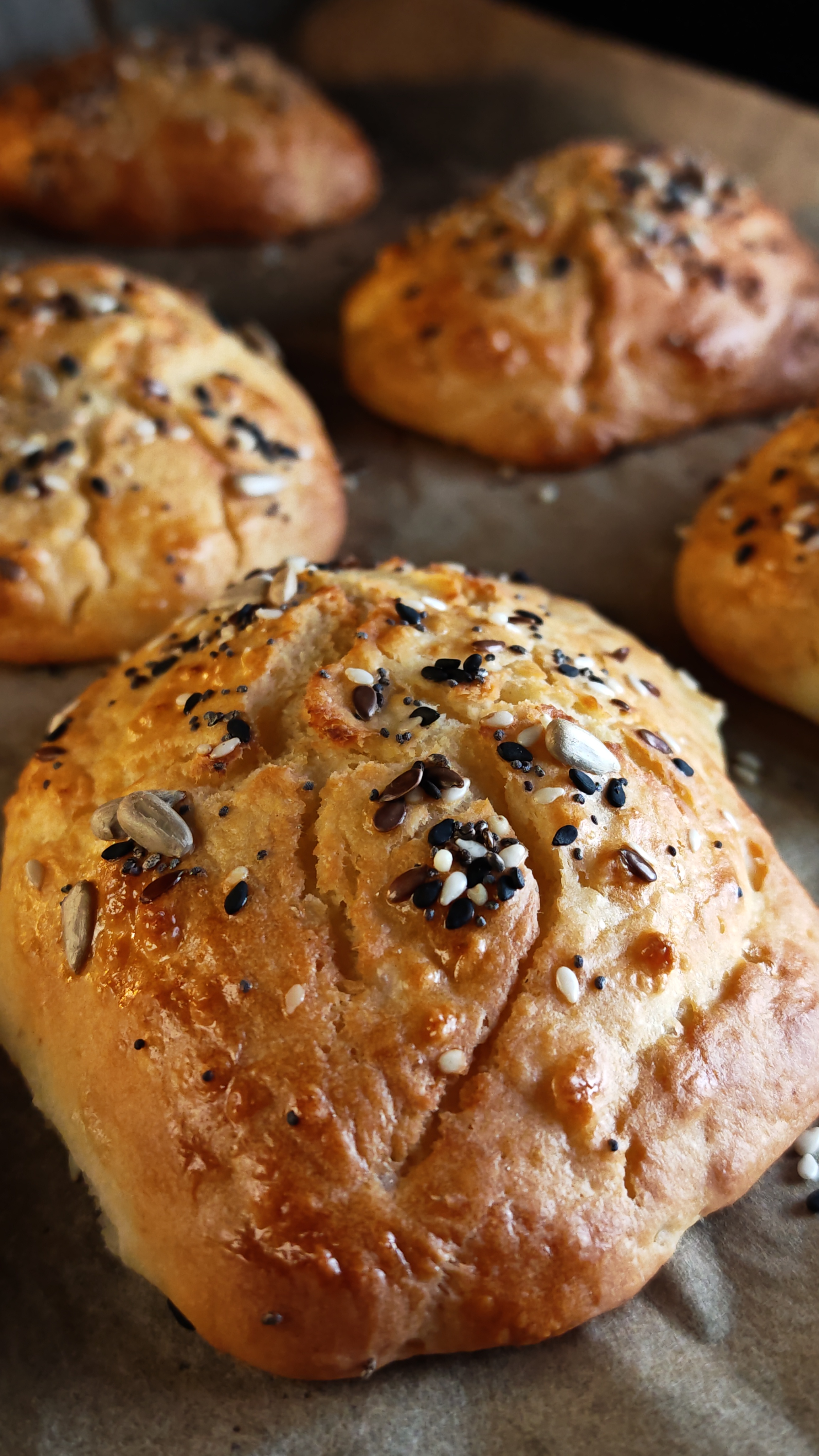 Chifle cu lapte bătut și praf de copt - Rapide și gustoase