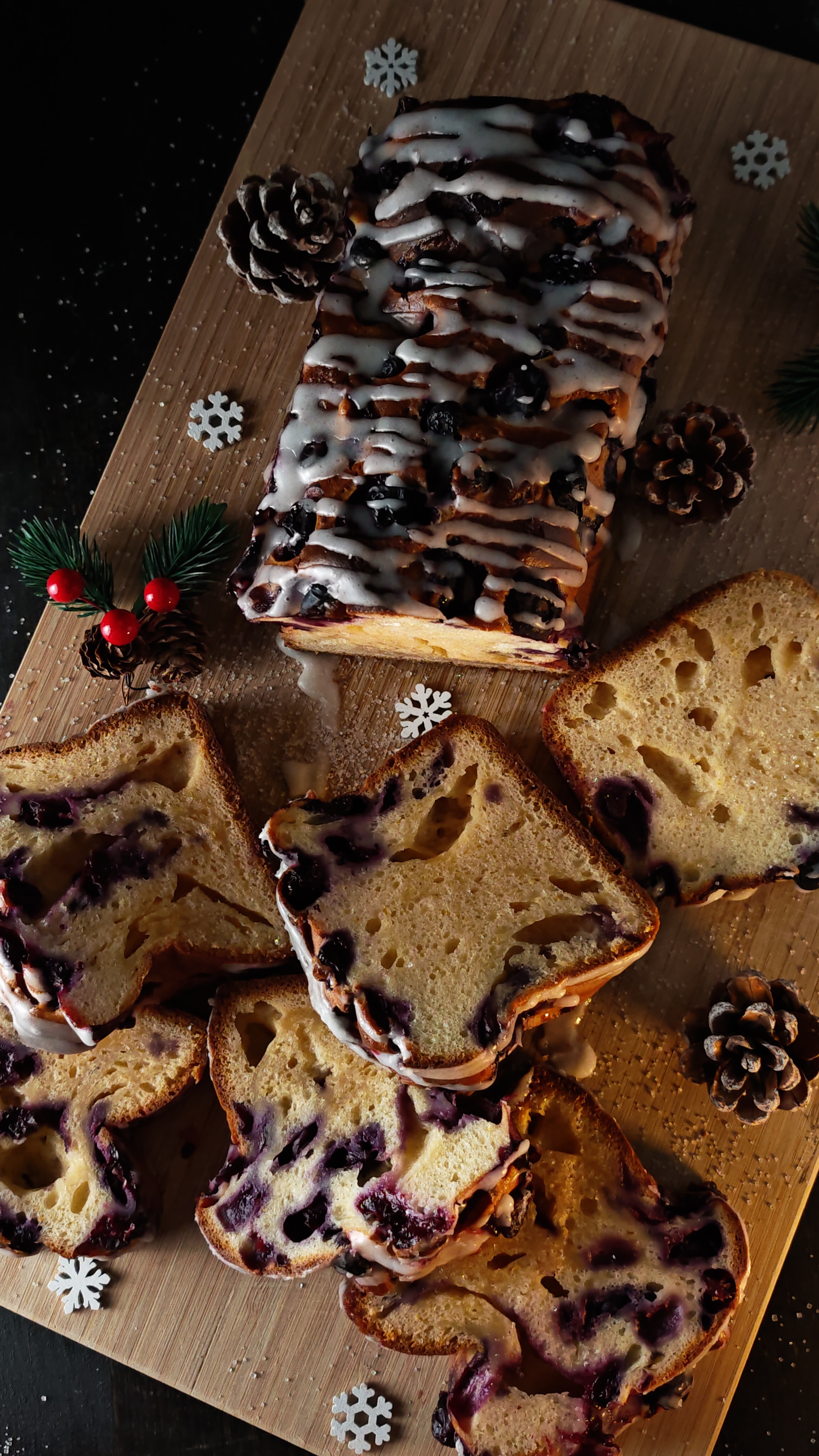 Chec cu afine și lapte condensat - Desertul aromat care te cucerește