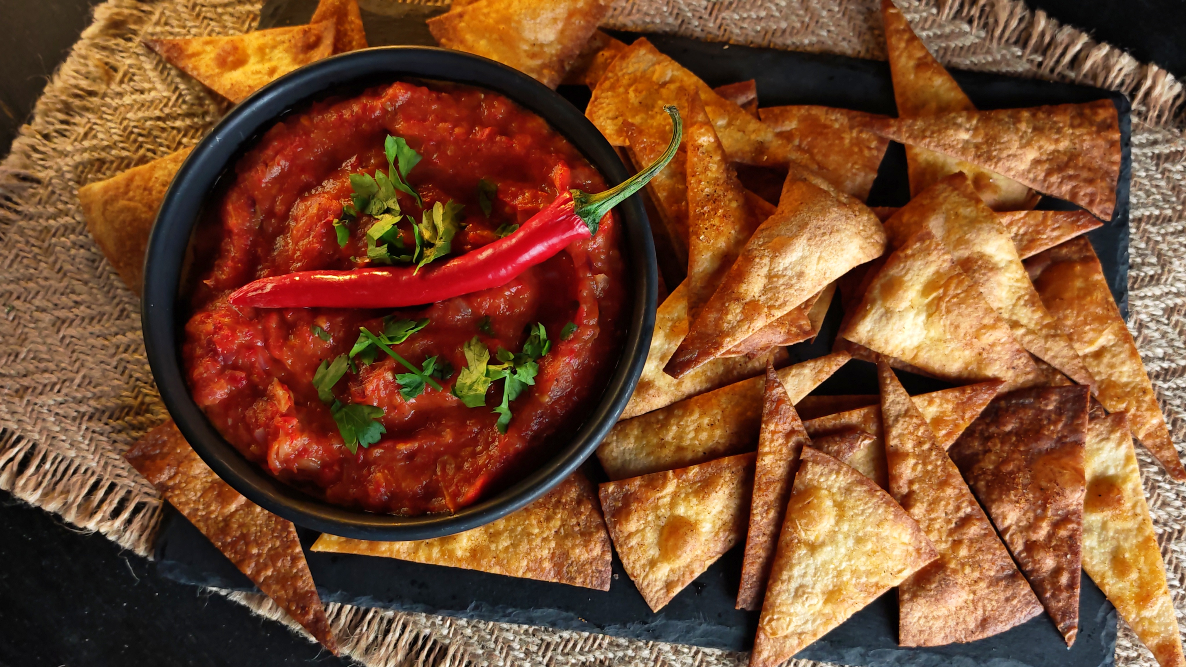 Salsa de legume pentru nachos - Rețeta ușoară și savuroasă